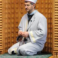 2344 Imam Ibrahim Sökmen, Eyüp Sultan Camii Hamburg Harburg | Eyüp Sultan Camii -  Moschee; Hamburg Harburg Knoopstrasse.